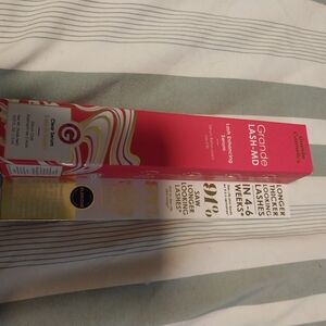Grande lash serum